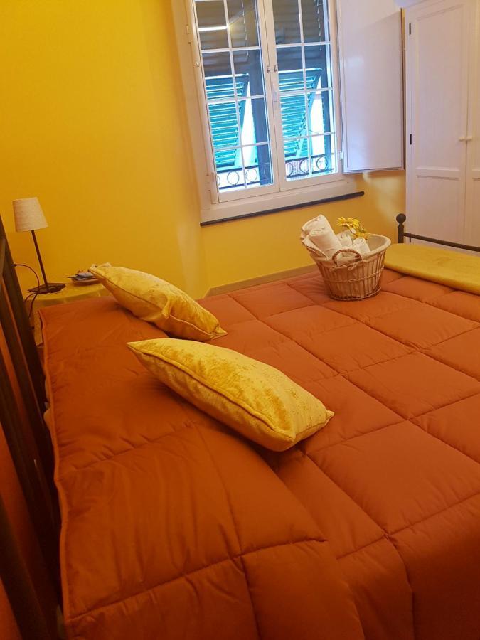 ピエトラ・リーグレ Ghiro Ghiotto Bed & Breakfast エクステリア 写真
